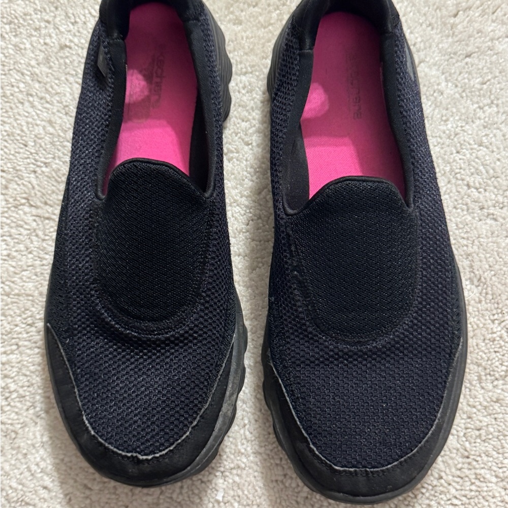 Skechers Women's Black Slip-On Sneakers